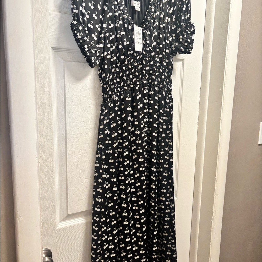 Chic Black and White Patterned Midi Dress